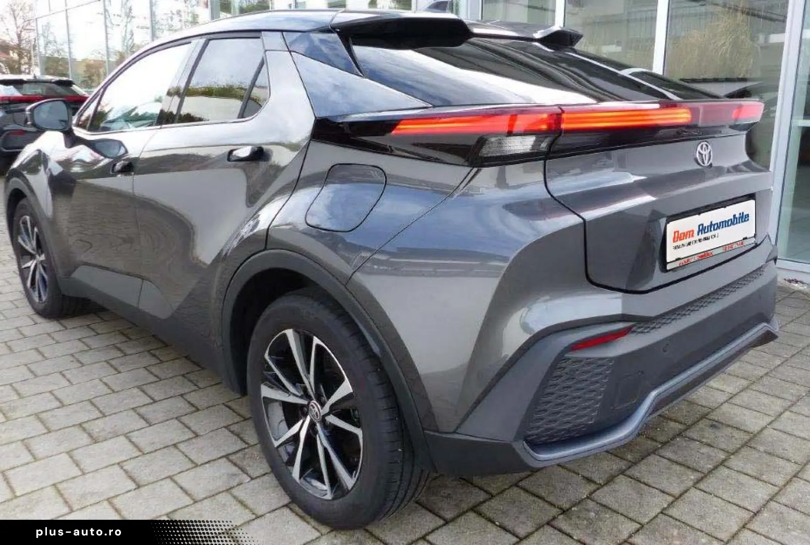 Toyota C-HR BiTon NaviMare HayonEl FarLEDLupa