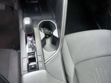 Toyota C-HR BiTon NaviMare HayonEl FarLEDLupa
