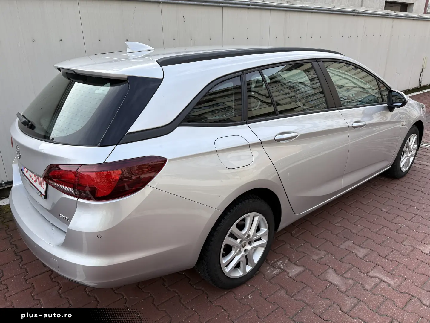 140CP! Astra K Facelift NAV9” CarPlay LED Xenon CarVertical