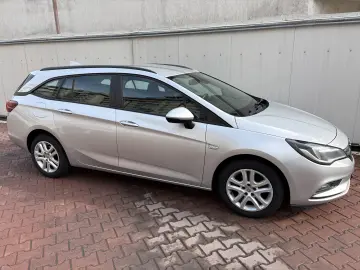 140CP! Astra K Facelift NAV9” CarPlay LED Xenon CarVertical