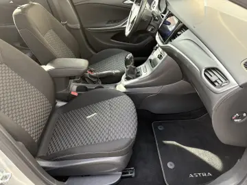 140CP! Astra K Facelift NAV9” CarPlay LED Xenon CarVertical