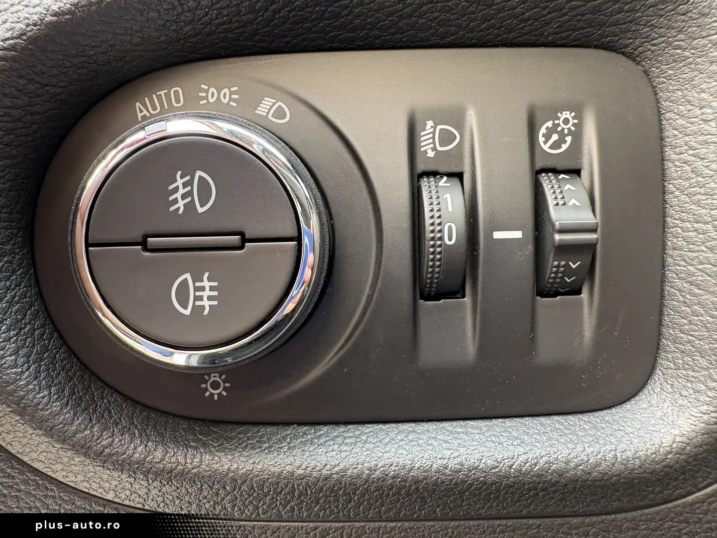 140CP! Astra K Facelift NAV9” CarPlay LED Xenon CarVertical