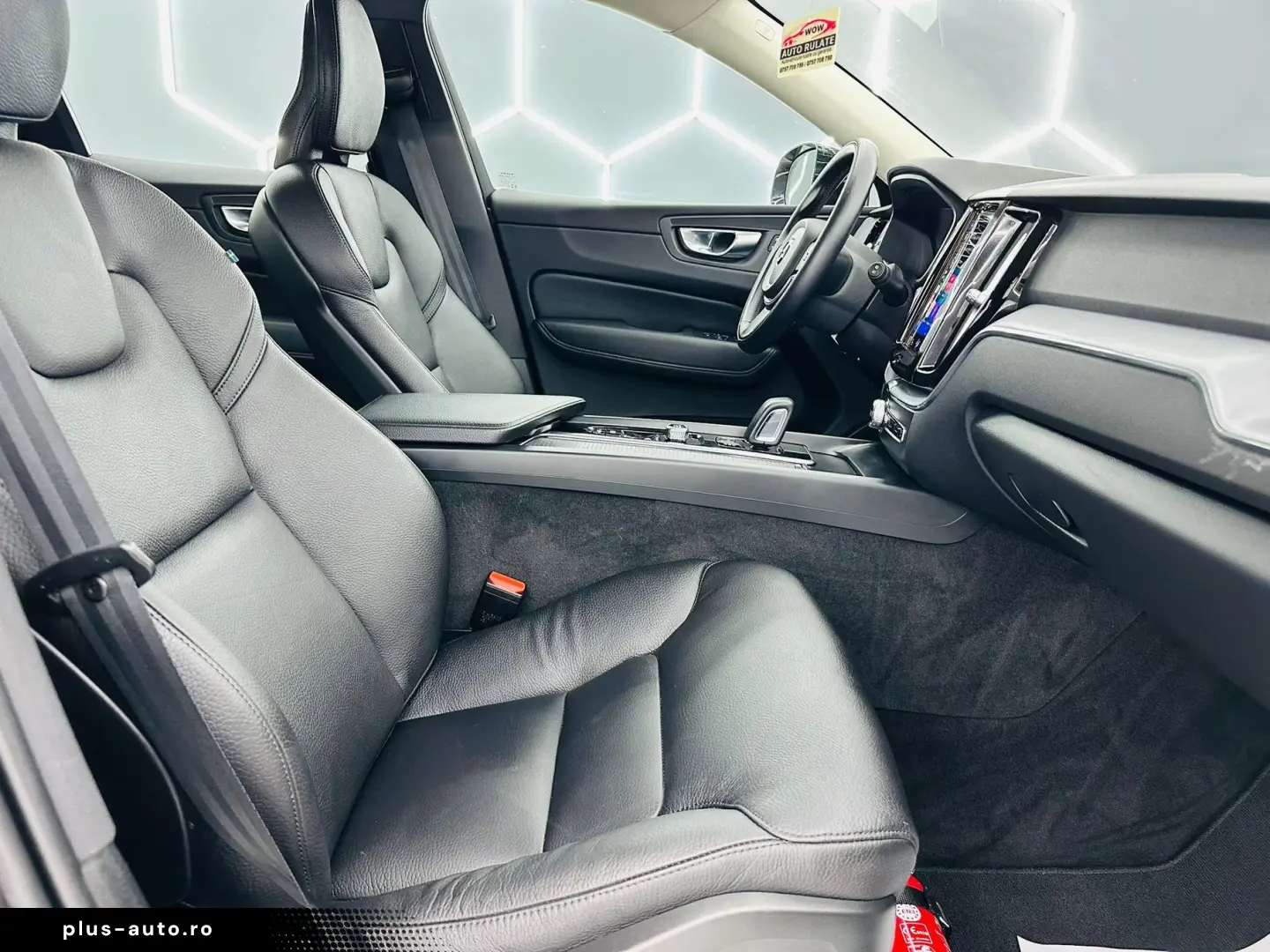 VOLVO Xc-60 2021 2.0D E6 Garantie 12  Luni Rate Avans 0 Doar