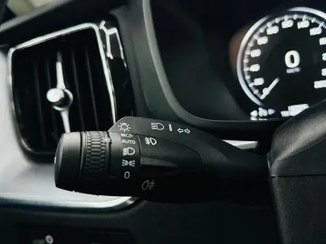 VOLVO Xc-60 2021 2.0D E6 Garantie 12  Luni Rate Avans 0 Doar