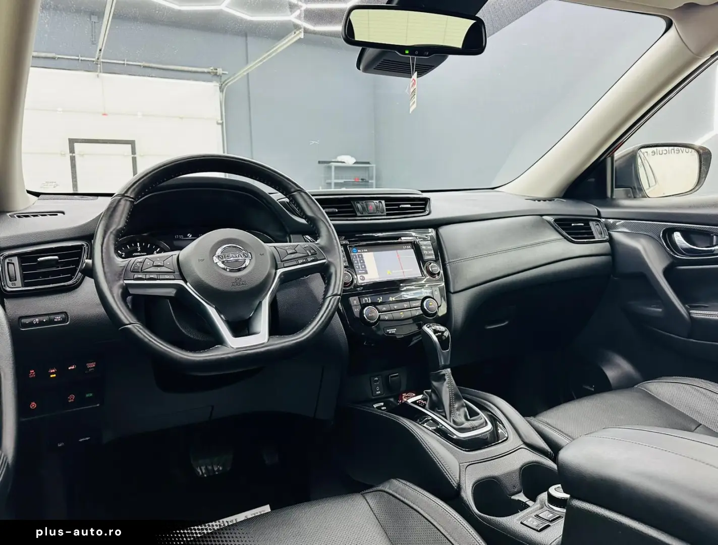 NISSAN X-TRAIL 2017 2.0D E6 4x4 Garantie 12 Luni Rate Avans