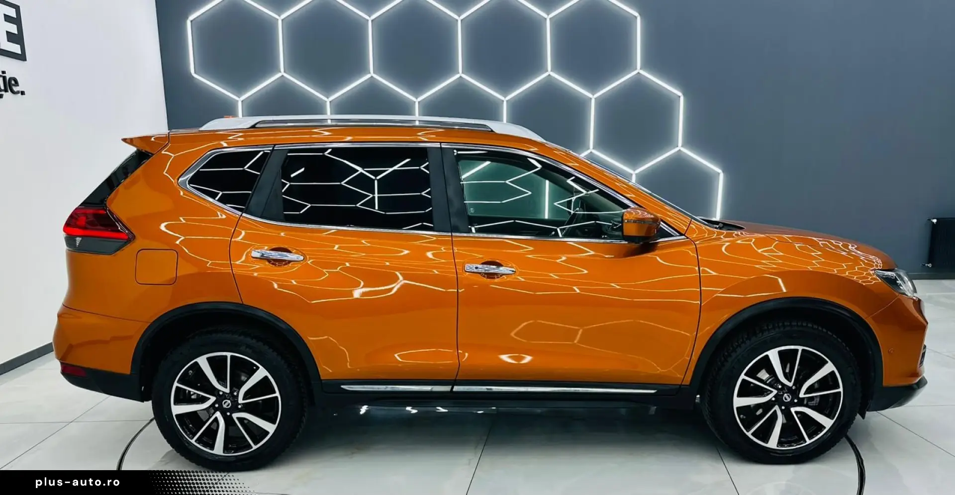 NISSAN X-TRAIL 2017 2.0D E6 4x4 Garantie 12 Luni Rate Avans