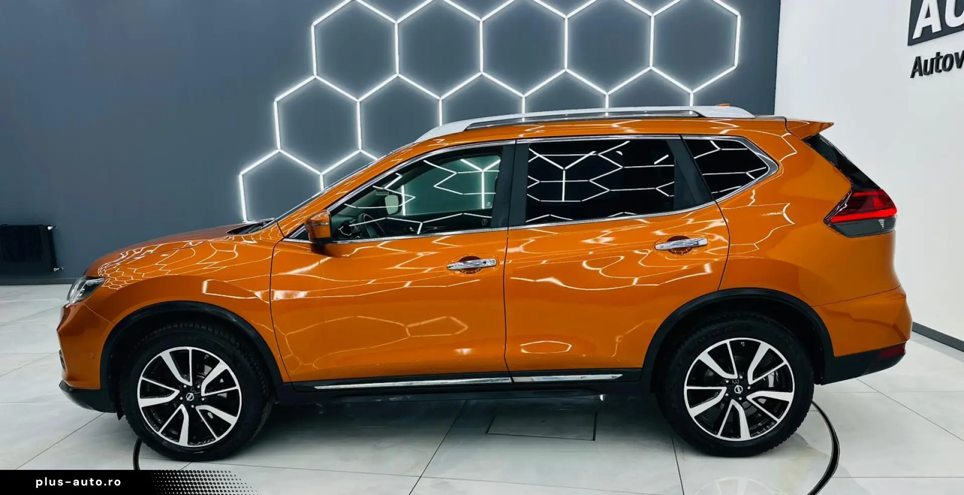 NISSAN X-TRAIL 2017 2.0D E6 4x4 Garantie 12 Luni Rate Avans