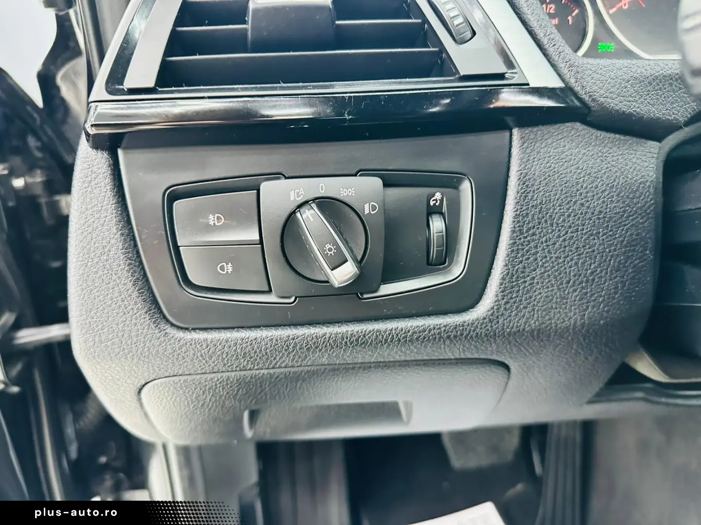 BMW Seria-3 2013 2.0D E5 Garantie 12 Luni Rate Avans 0 Doar