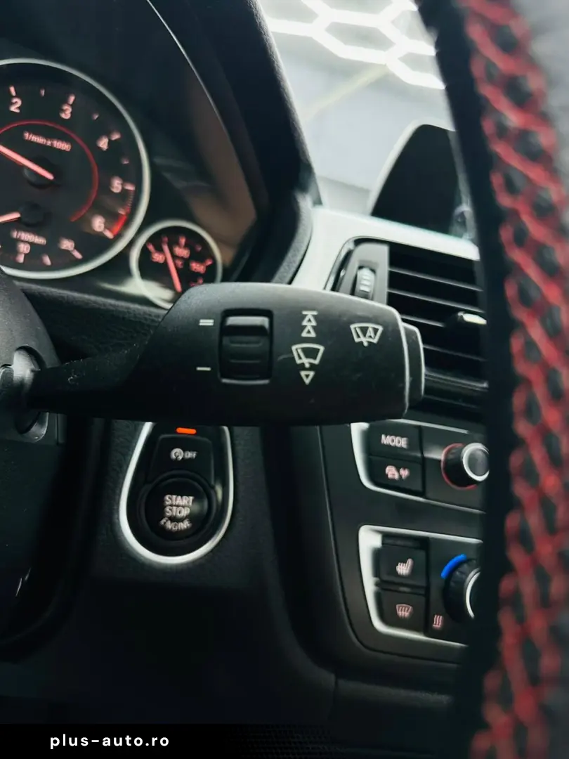 BMW Seria-3 2013 2.0D E5 Garantie 12 Luni Rate Avans 0 Doar