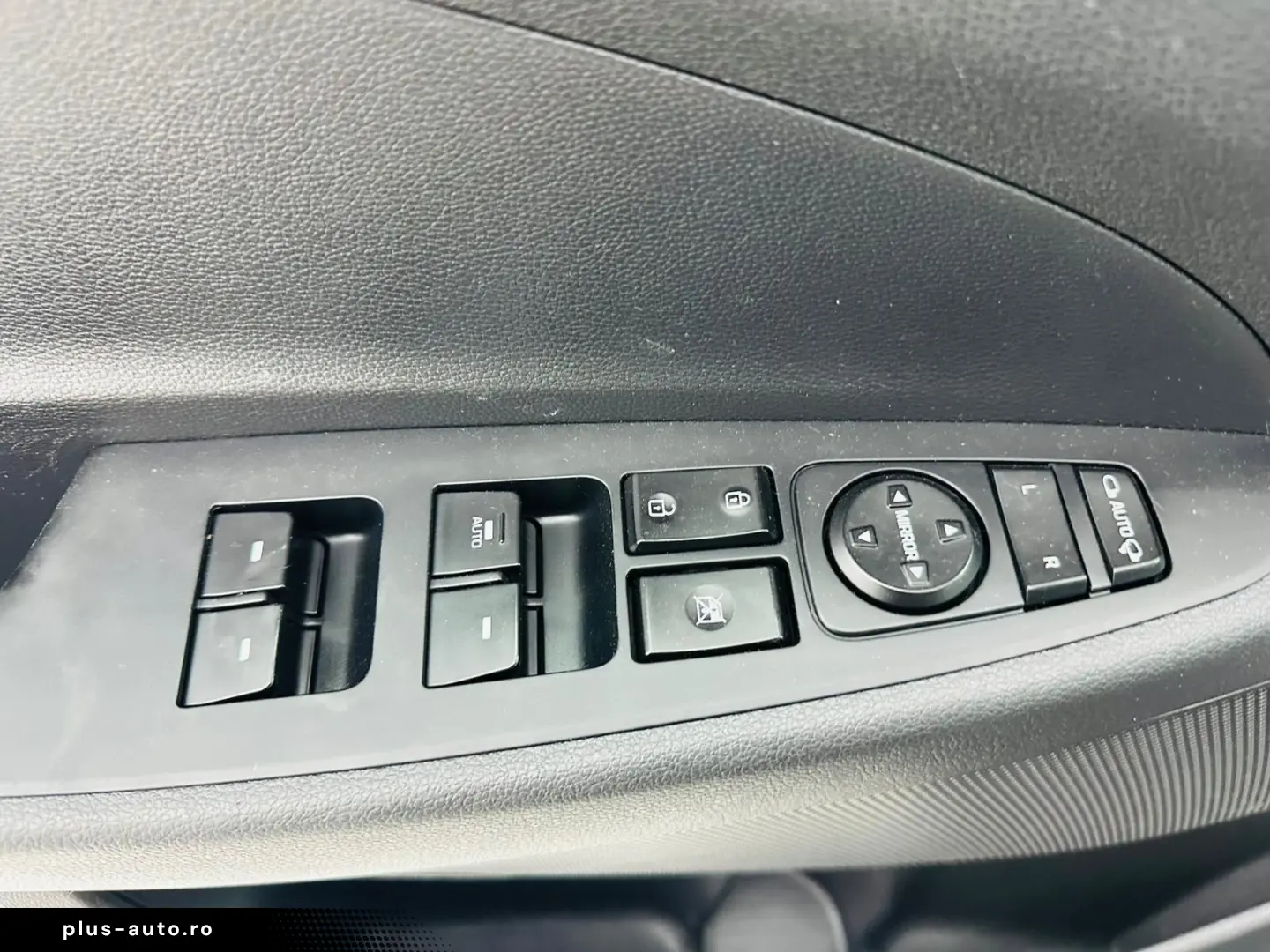 HYUNDAI TUCSON 2016 1.7D E6 Garantie 12 Luni Rate Avans 0 Do