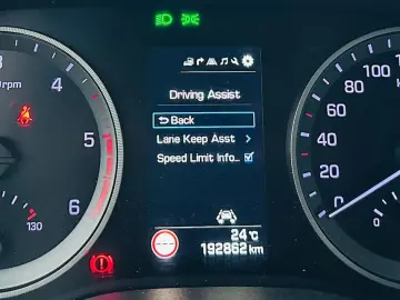 HYUNDAI TUCSON 2016 1.7D E6 Garantie 12 Luni Rate Avans 0 Do