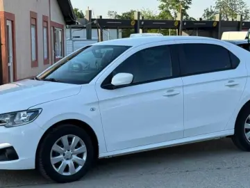 Peugeot 301