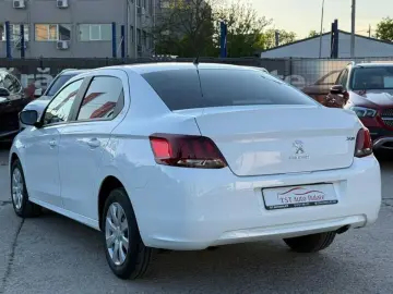 Peugeot 301
