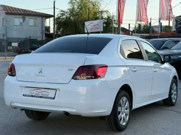 Peugeot 301