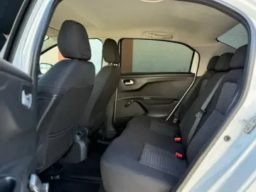Peugeot 301