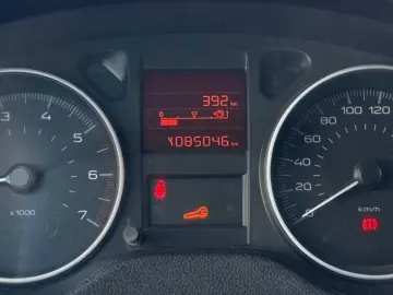 Peugeot 301