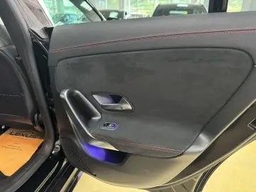 Mercedes-Benz Cla-250