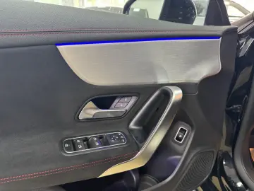 Mercedes-Benz Cla-250