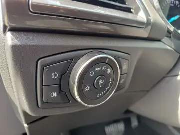 Ford MONDEO 2.0 HEV Titanium Hybrid 187 CP Automată