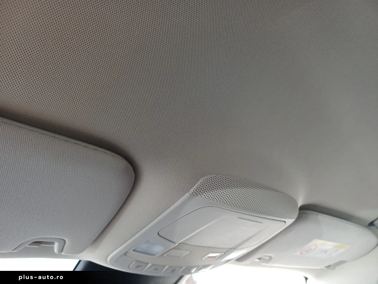 Ford MONDEO 2.0 HEV Titanium Hybrid 187 CP Automată
