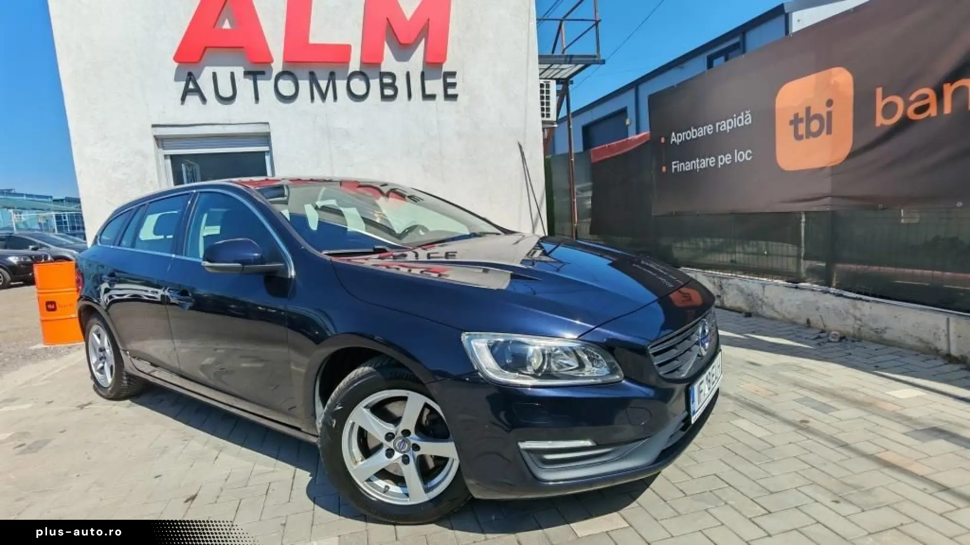 Volvo V60 Momentul Diesel 2017 - Rate   Credit   Garantie