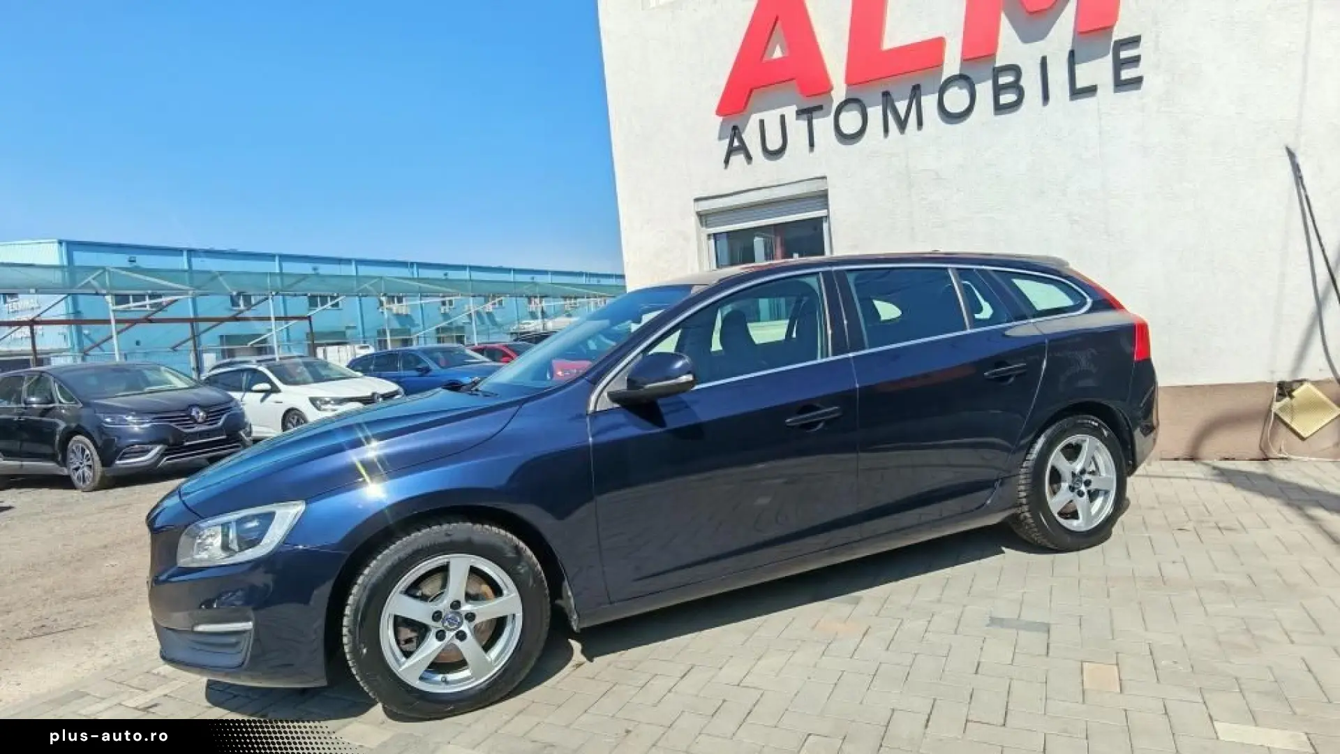 Volvo V60 Momentul Diesel 2017 - Rate   Credit   Garantie