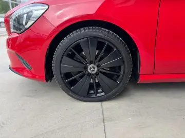 Mercedes-Benz Cla-220