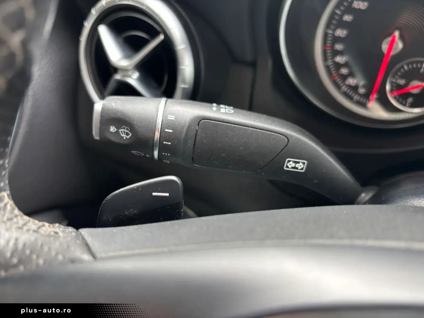 Mercedes-Benz Cla-220
