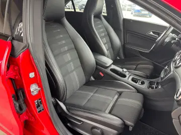 Mercedes-Benz Cla-220
