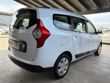 Dacia Lodgy