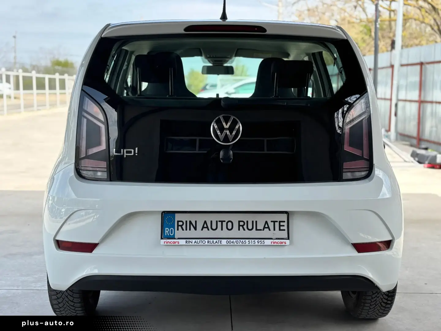 Volkswagen Up