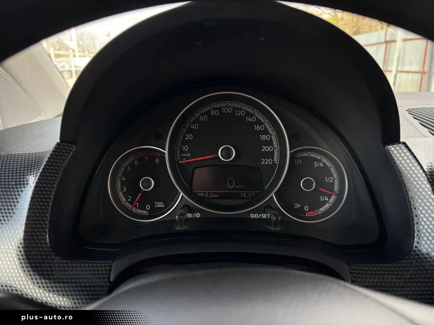 Volkswagen Up