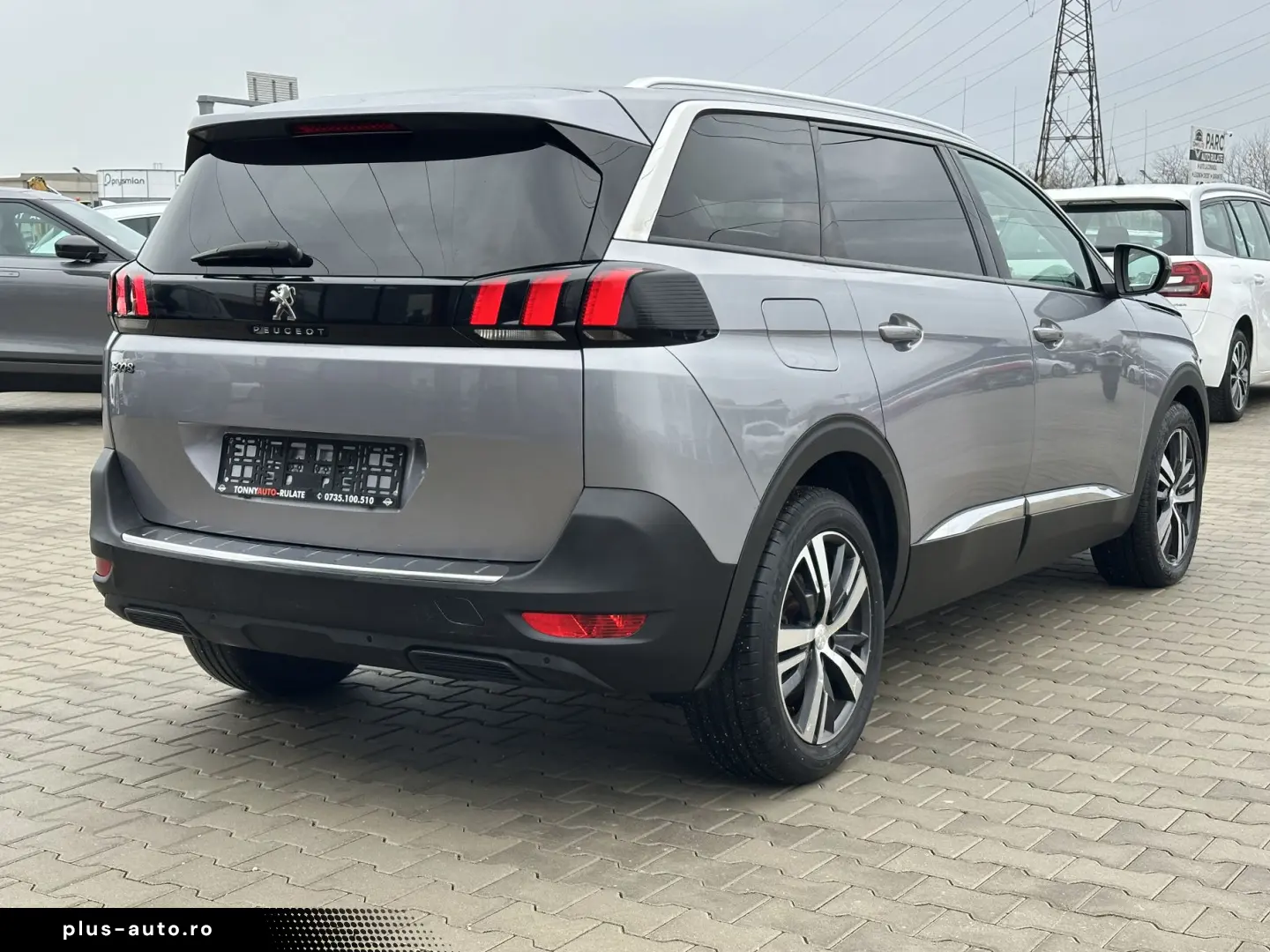 Peugeot 5008