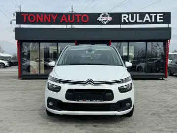 Citroen C4-Grand-Space-Tourer