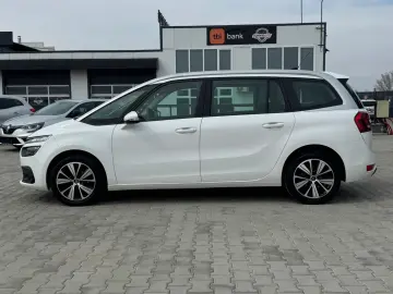 Citroen C4-Grand-Space-Tourer