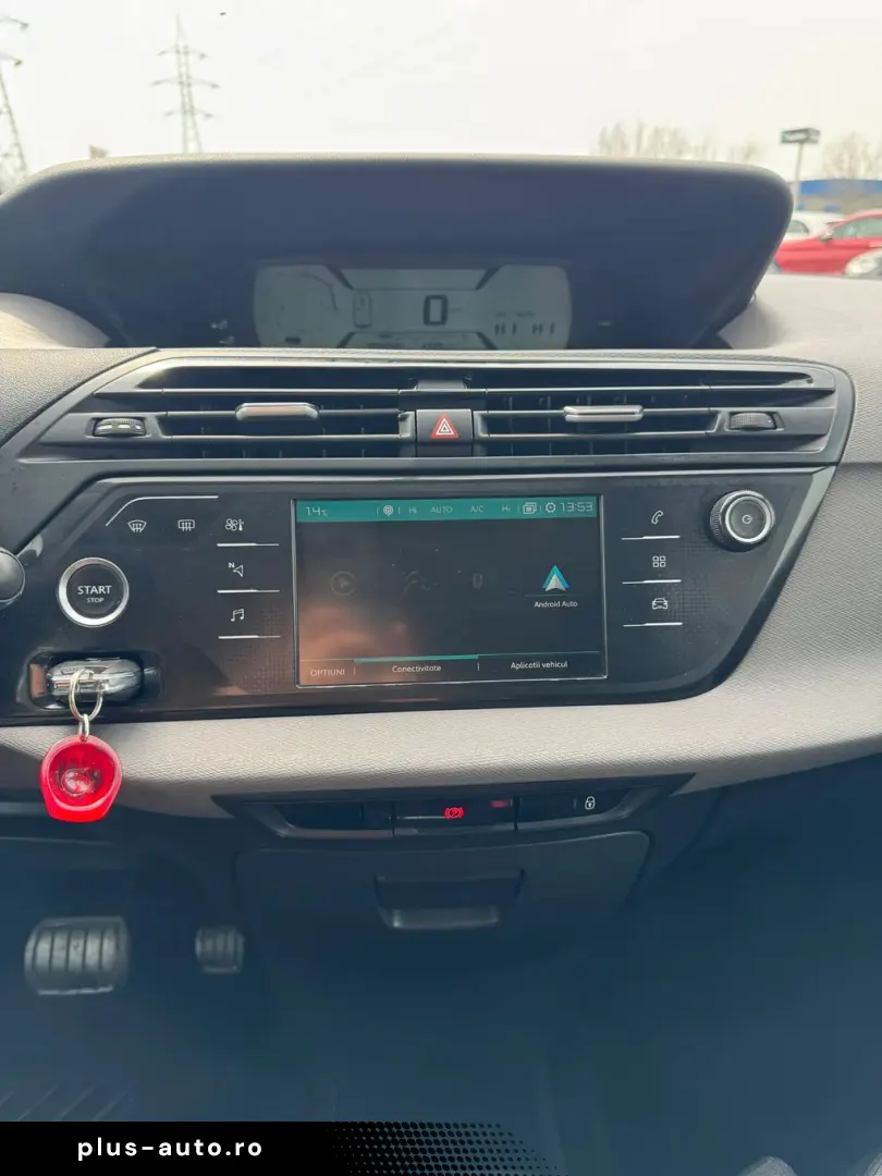 Citroen C4-Grand-Space-Tourer