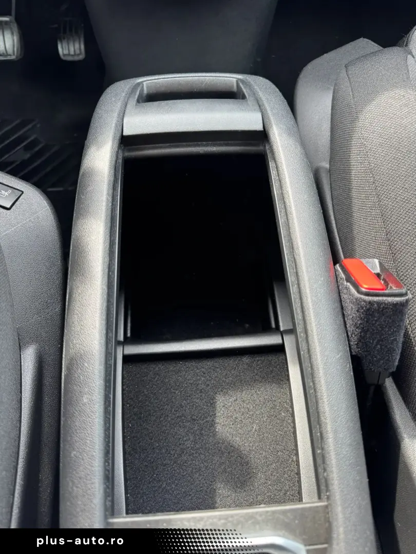 Citroen C4-Grand-Space-Tourer