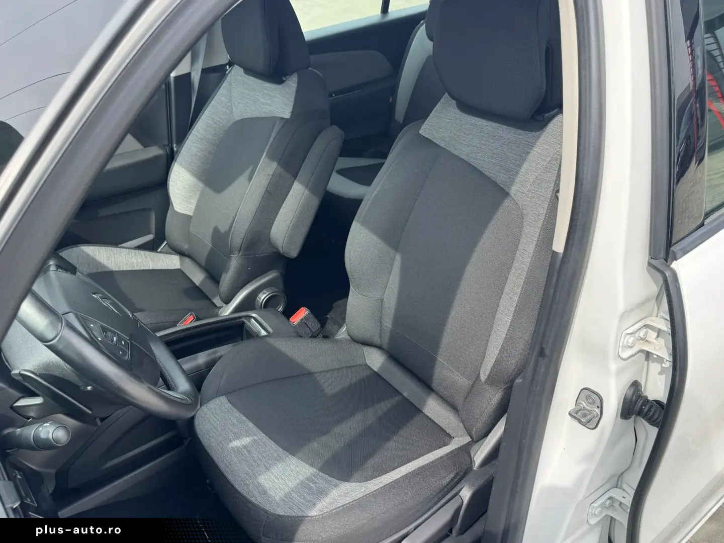 Citroen C4-Grand-Space-Tourer