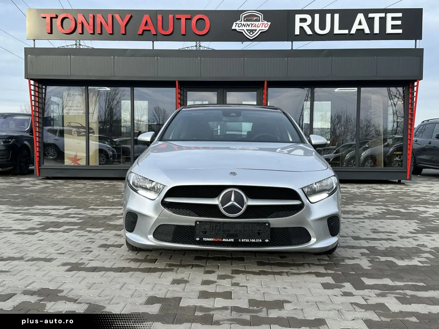 Mercedes-Benz A-200