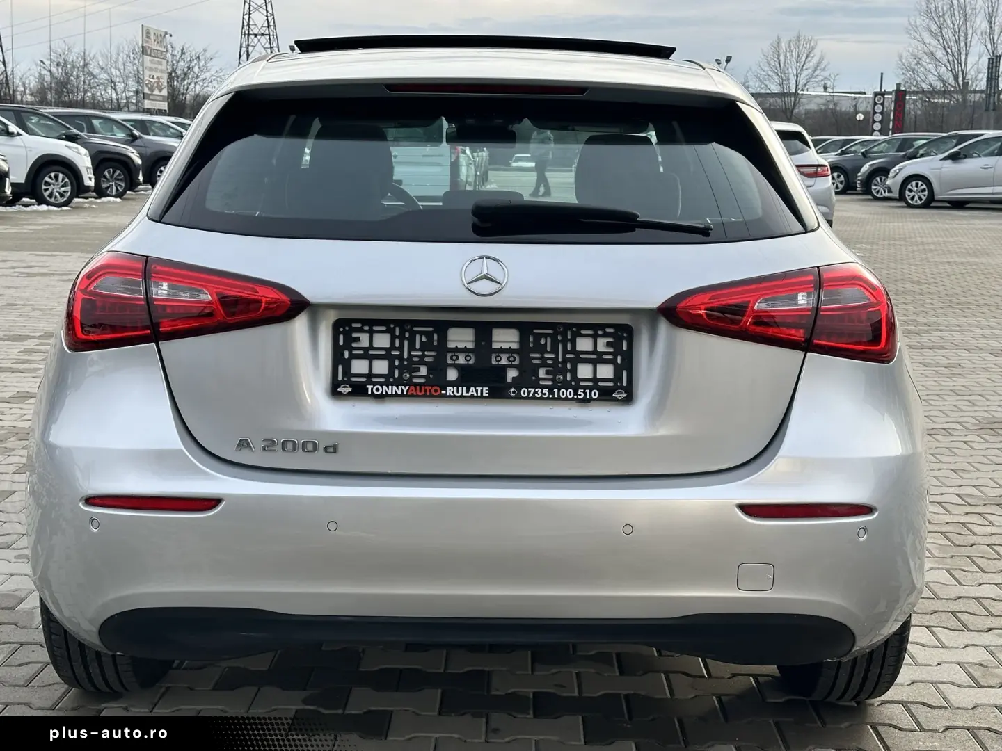 Mercedes-Benz A-200