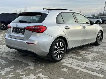 Mercedes-Benz A-200