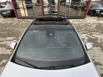 Mercedes-Benz A-200