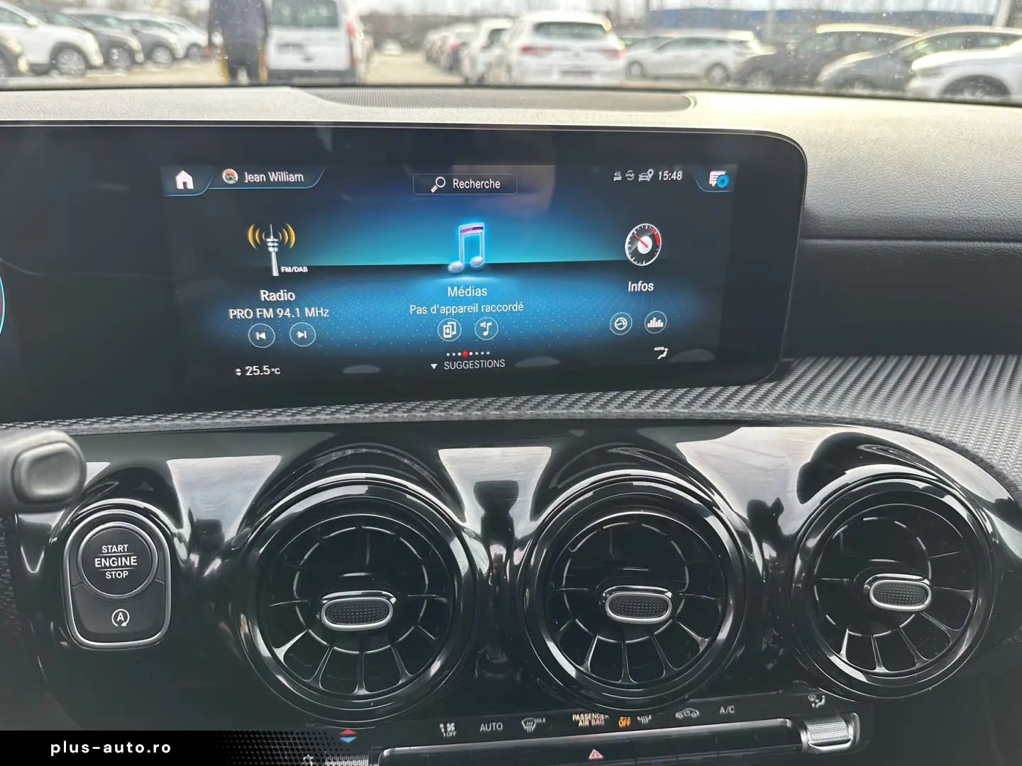 Mercedes-Benz A-200