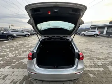 Mercedes-Benz A-200