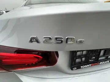 Mercedes-Benz A-250