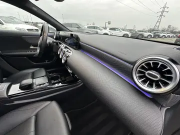 Mercedes-Benz A-250
