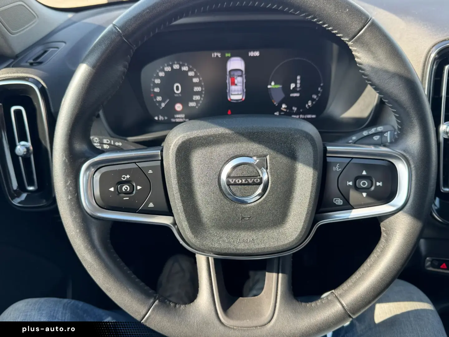 Volvo Xc-40