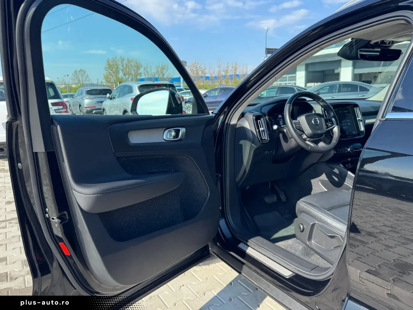 Volvo Xc-40