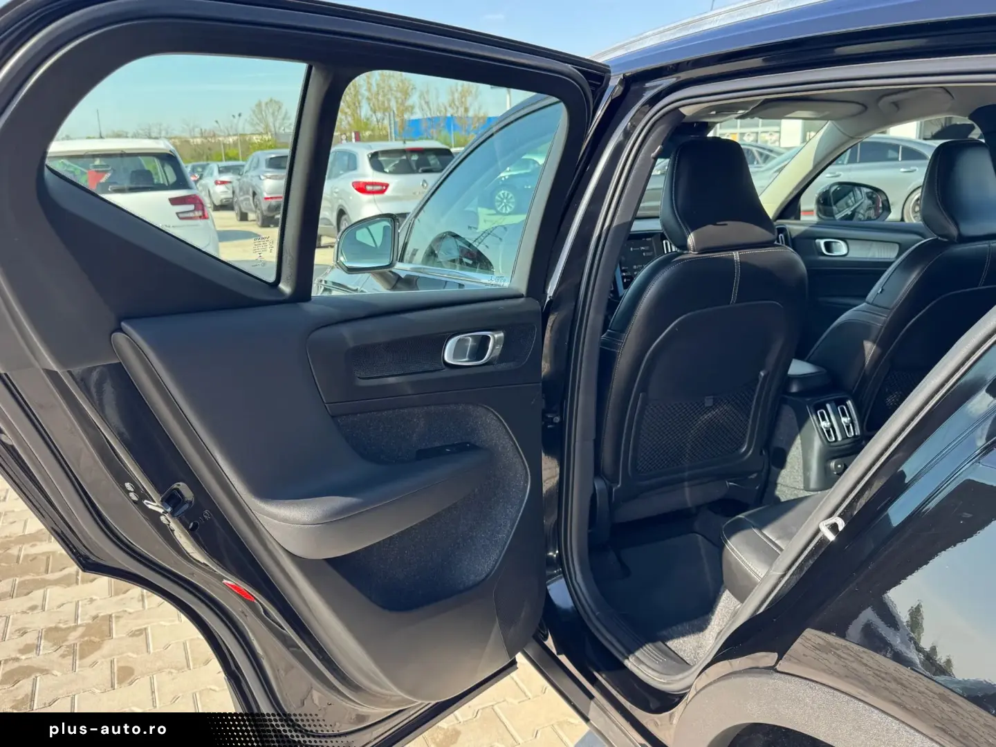 Volvo Xc-40
