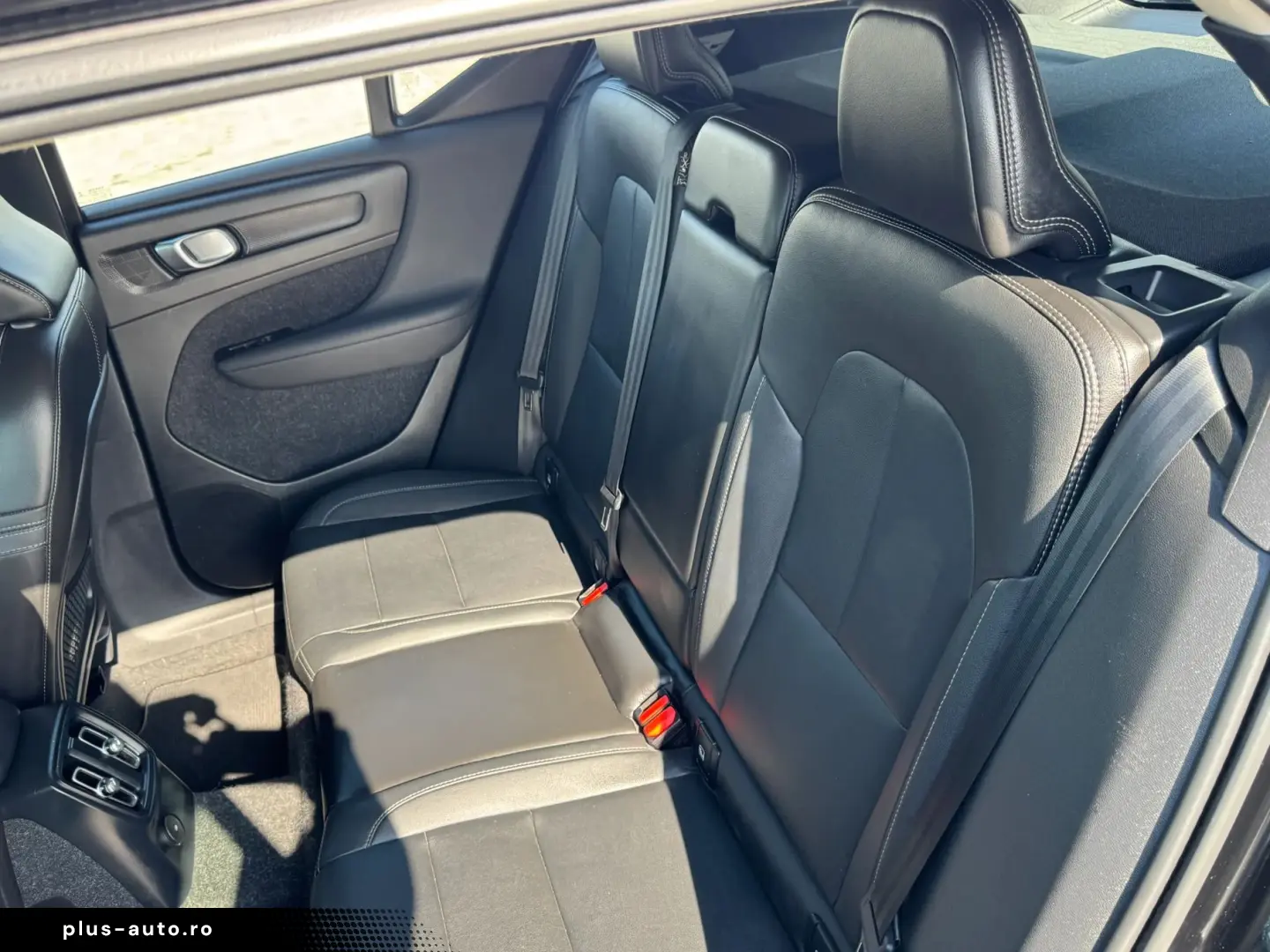 Volvo Xc-40